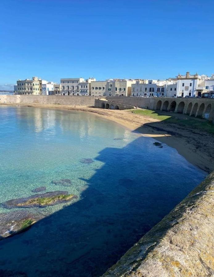 Casetta di paese Matino Esterno foto